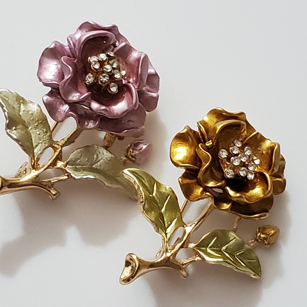 English Rose brooch flower gold yellow pin wedding enamel new vintage style